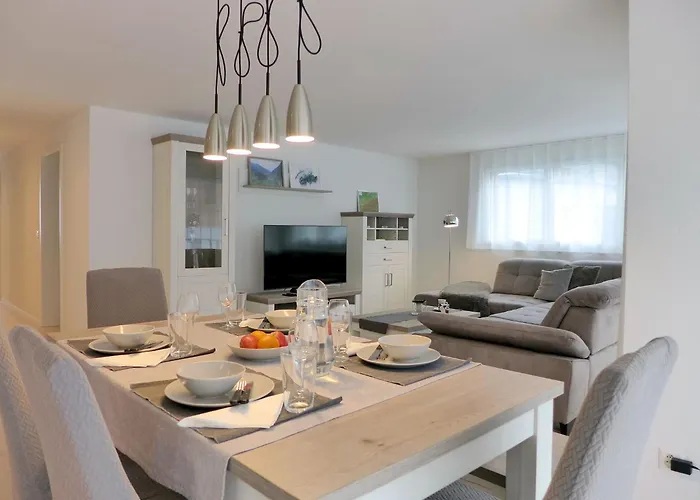 Feldli By Interhome דירה מירינגן